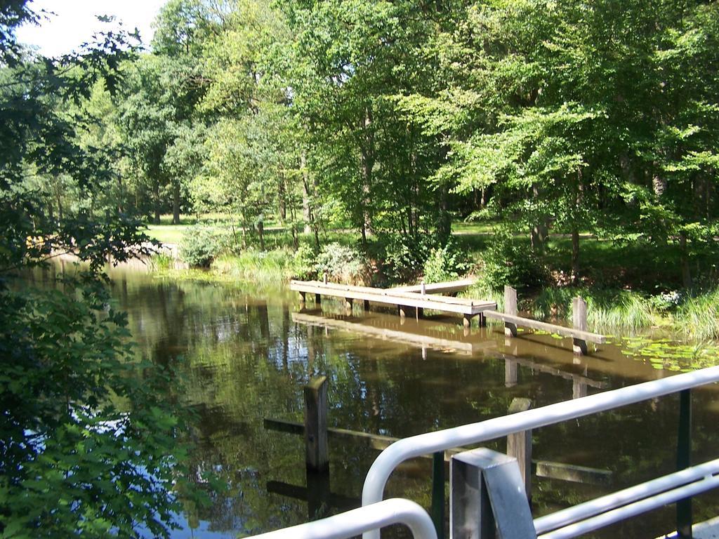 'T Ossenschot Bed & Breakfast Ter Apel Exterior photo